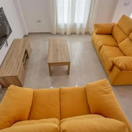 Casas Gongora Semesterbostad